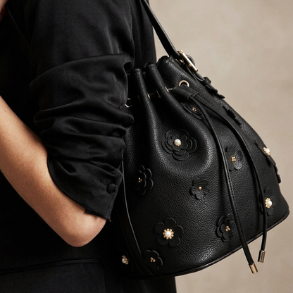 Luna Mollis midi bucket bag